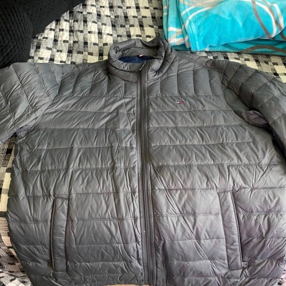 Tommy Hilfiger jacket - Picture 1 of 3